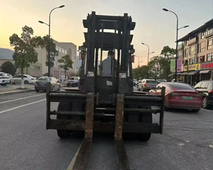 膠州吊車出租多少錢